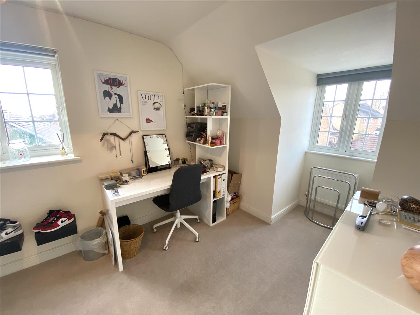 St Lawrence Park, Chepstow Moon & Co